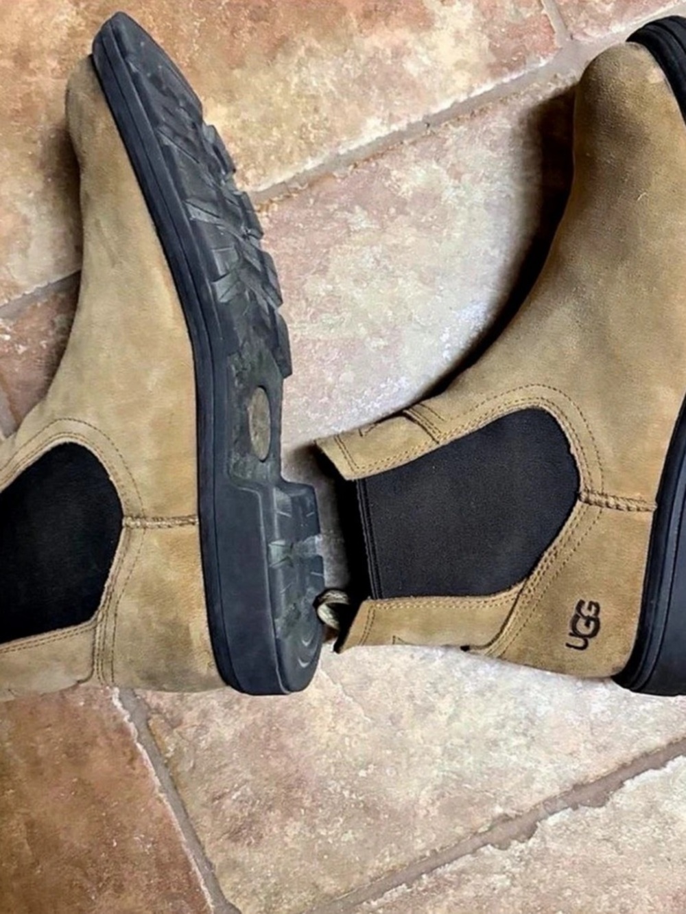 UGG Neumel Chelsea Ankle Boots Brown